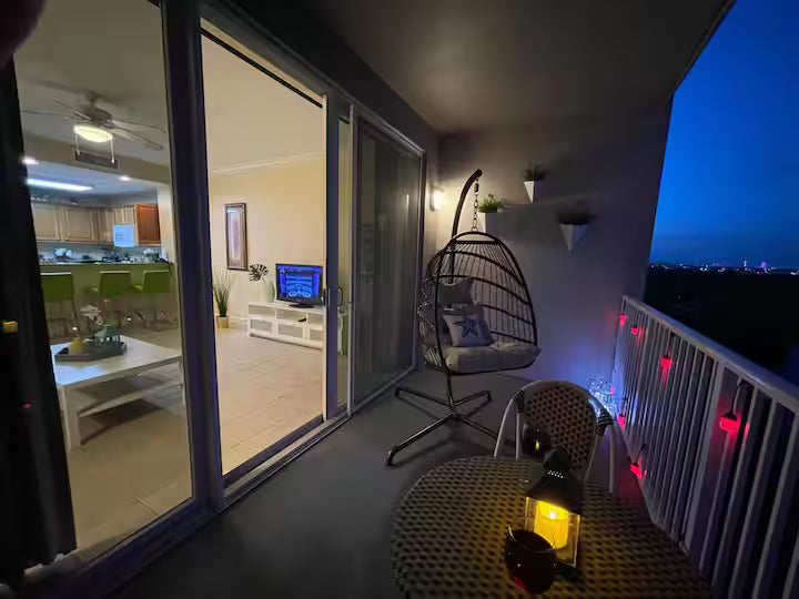 1402 Lakefront Resort Condo Near Disney Universal